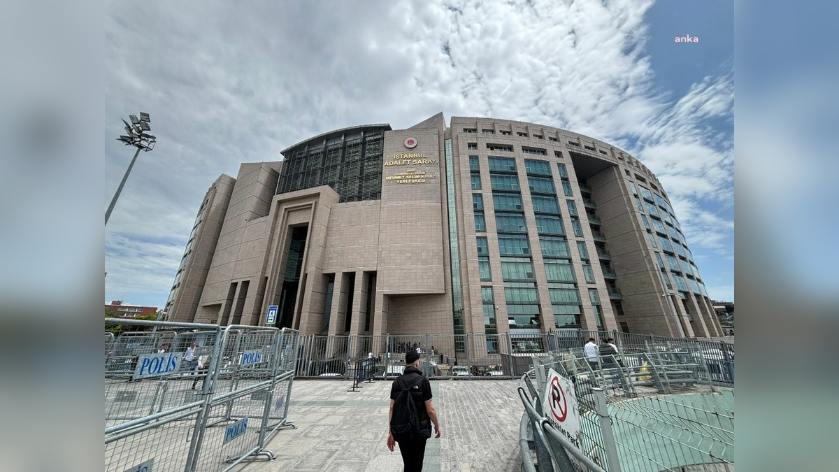 İBB'ye yönelik operasyonlarda yeni gelişme: 20 kişi adliyeye sevk edildi