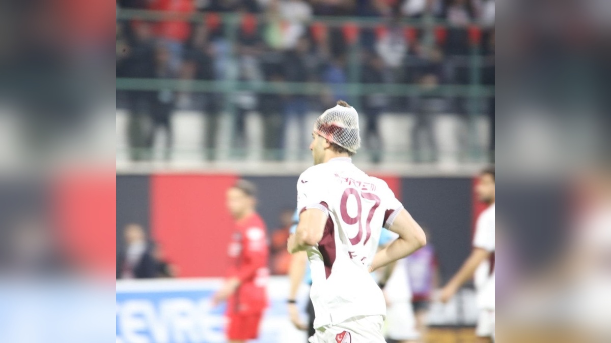 Elazığspor Kulübü, Vanspor FK maçında yaşananları paylaştı: Futbolcular taşlı saldırıya uğradı