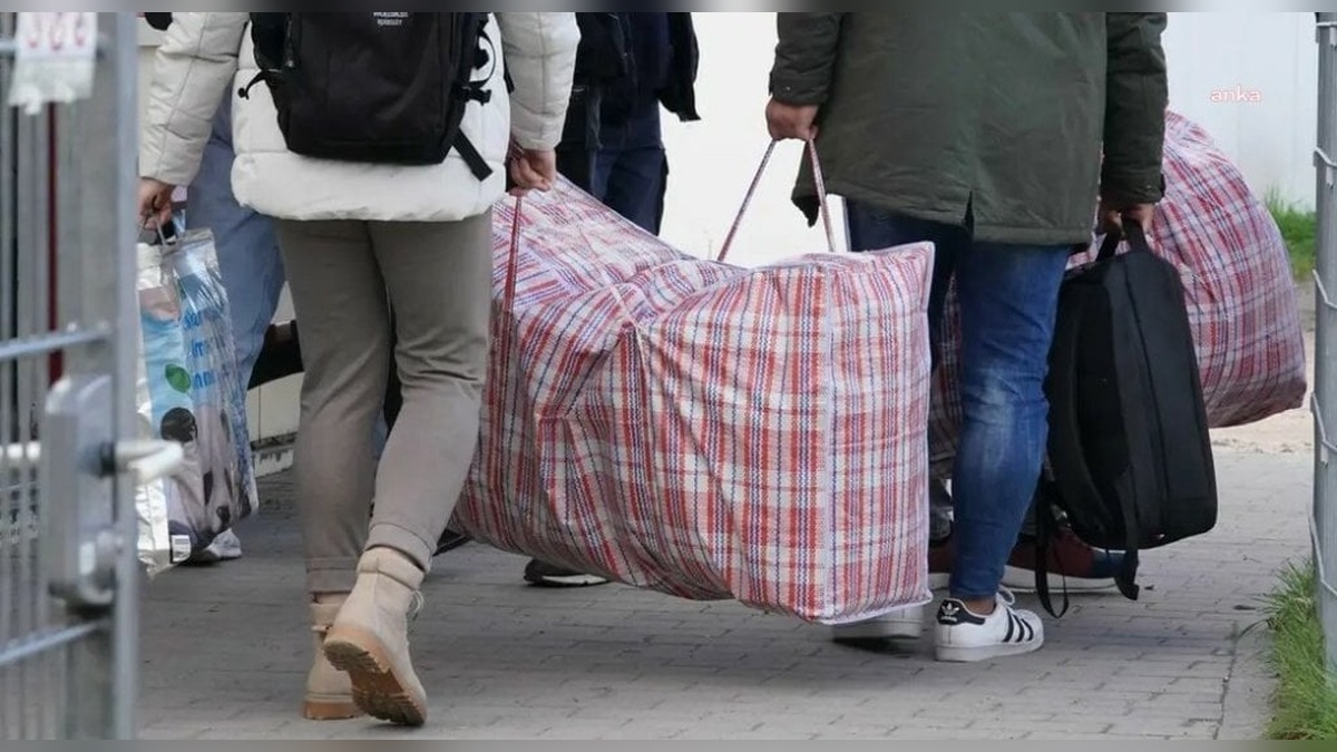Almanya'da yılın ilk üç ayında 6 bin 151 kişi sınır dışı edildi