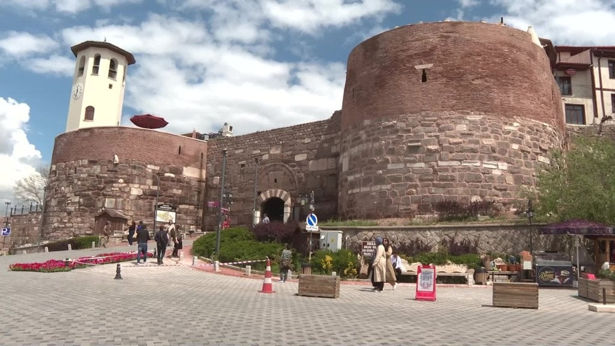 Ankara Kalesi’nde restorasyon çalışmaları tamamlandı