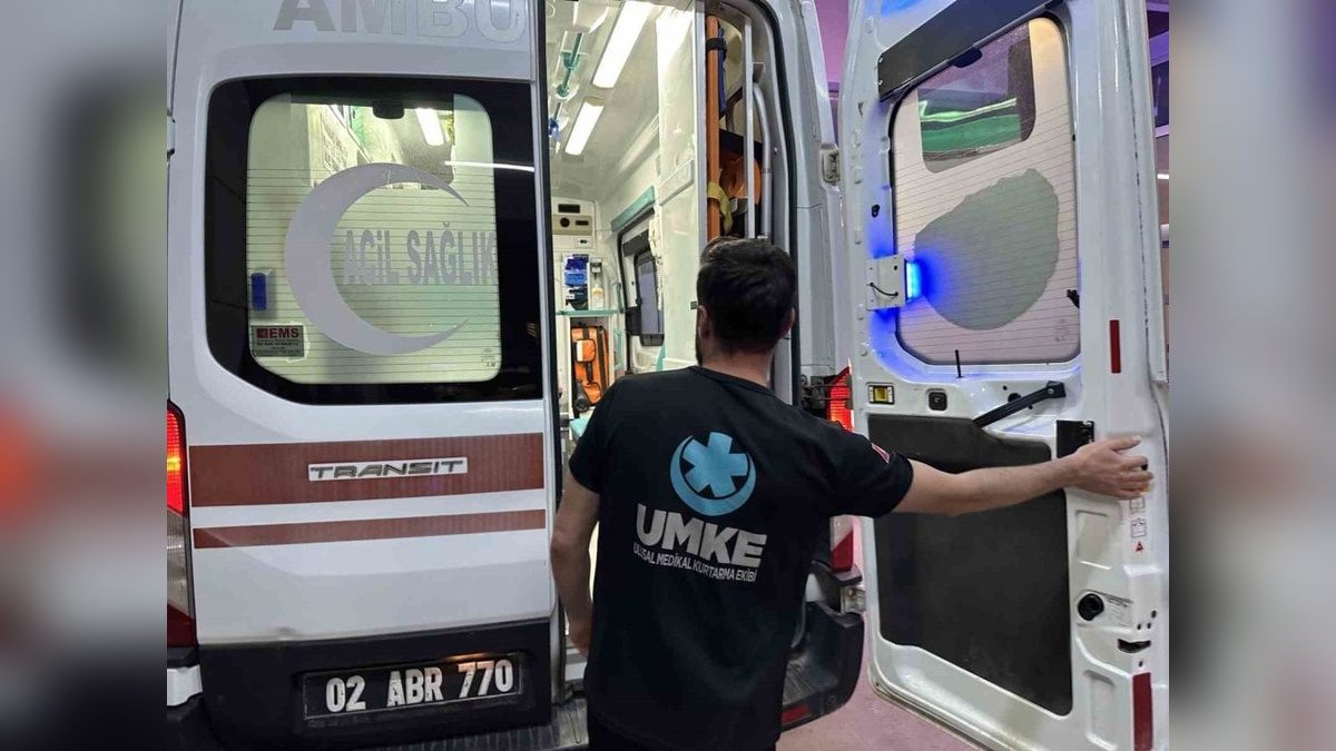 Adıyaman'da trafik kazası: 1 yaşındaki çocuk ağır yaralandı