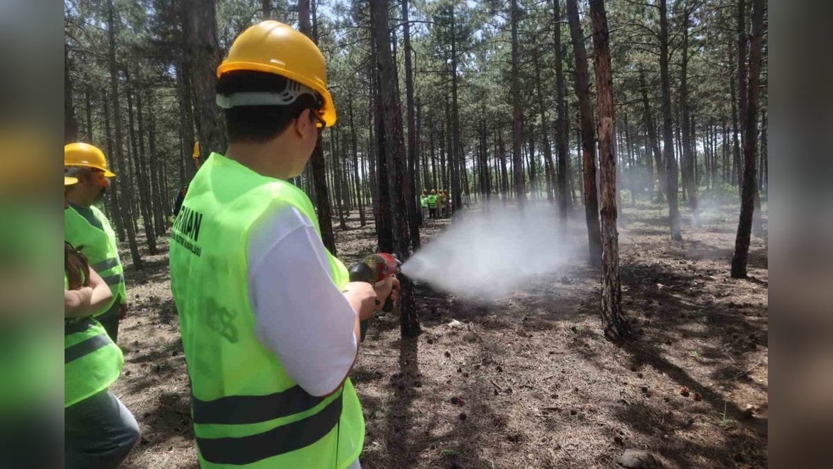Eskişehir'de öğrenciler orman yangını tatbikatı yaptı