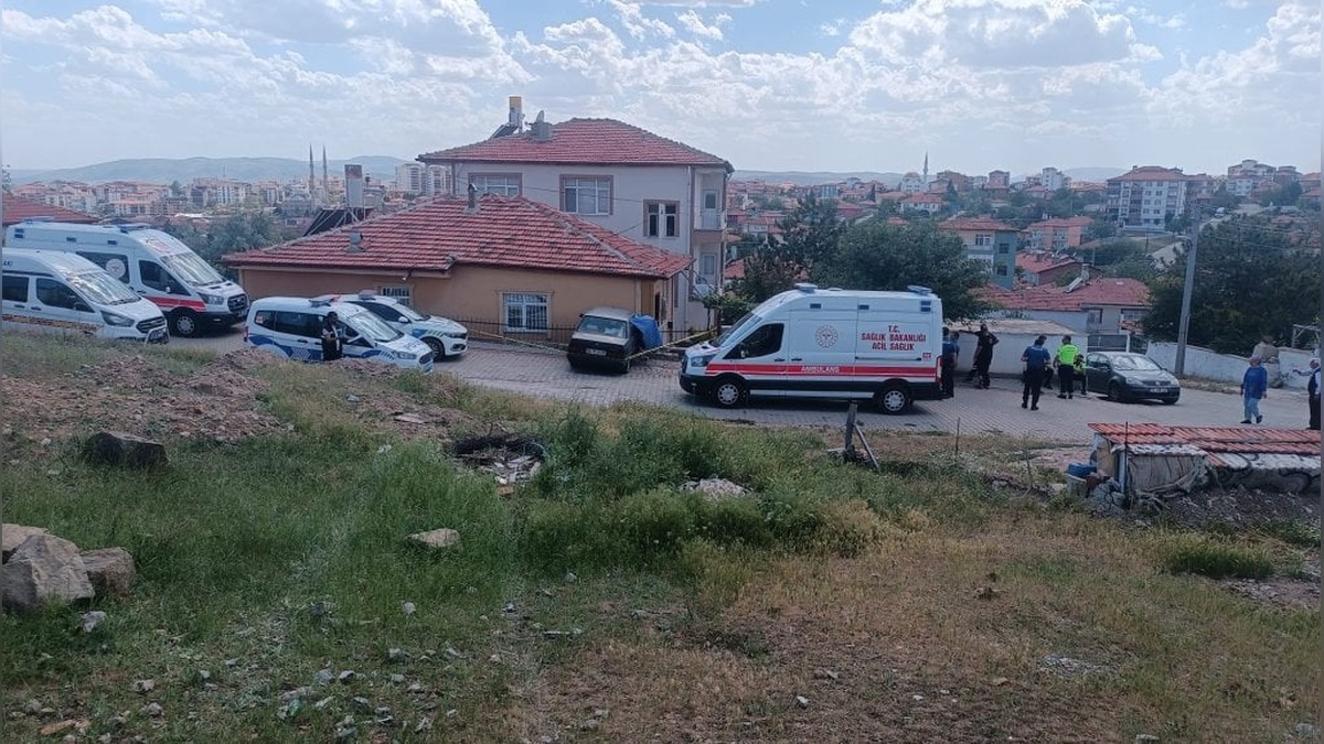 Kırıkkale'de feci kaza: Sürücü kalp krizi geçirdi, eşi yaralandı