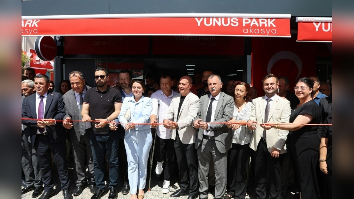 Yunusemre Belediyesi, Yunus Park Akasya Kafe’yi hizmete açtı
