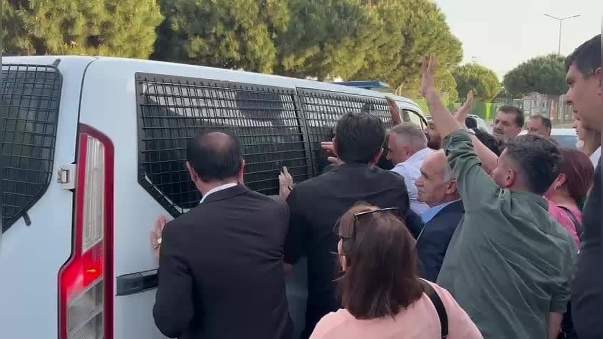 Esenyurt Belediye Başkanı Ahmet Özer'in tutukluluğu devam ediyor