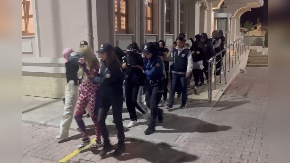 Konya'da 'Şah-Mat' operasyonu: 21 kişi tutuklandı