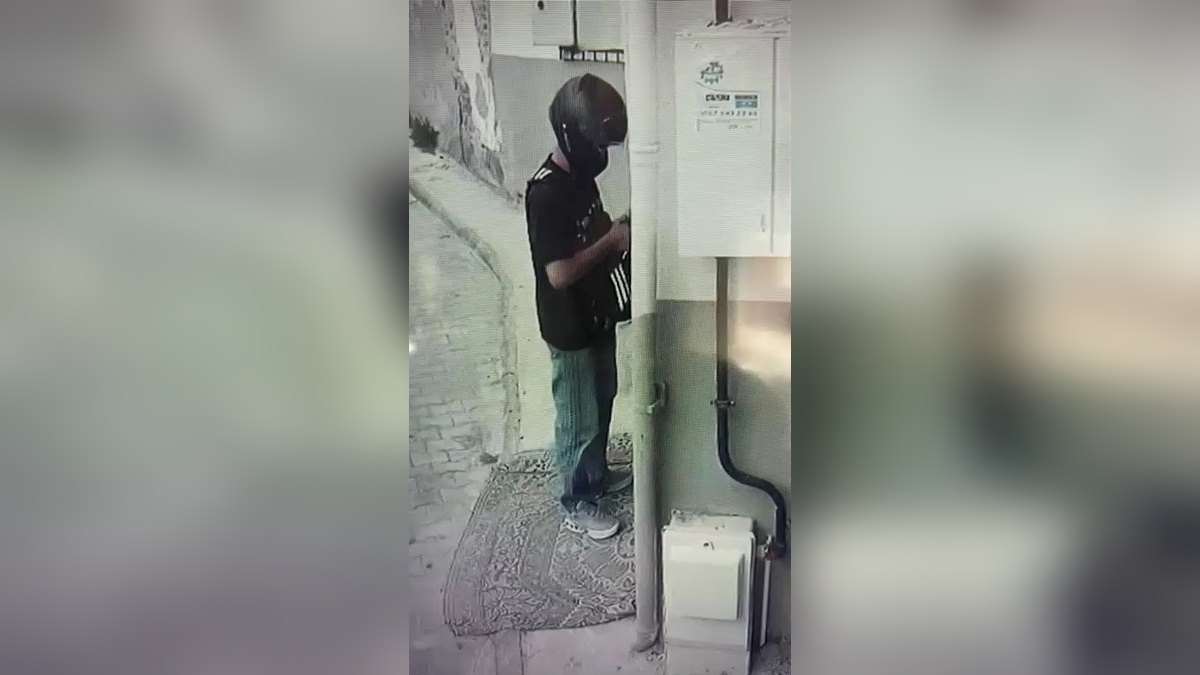 Balıkesir'de polis kılığına giren dolandırıcı yakalandı