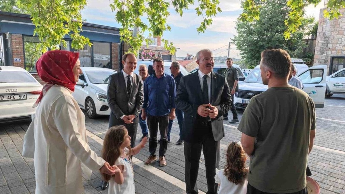 Çanakkale Valisi Toraman, Kayalar köyünü ziyaret etti