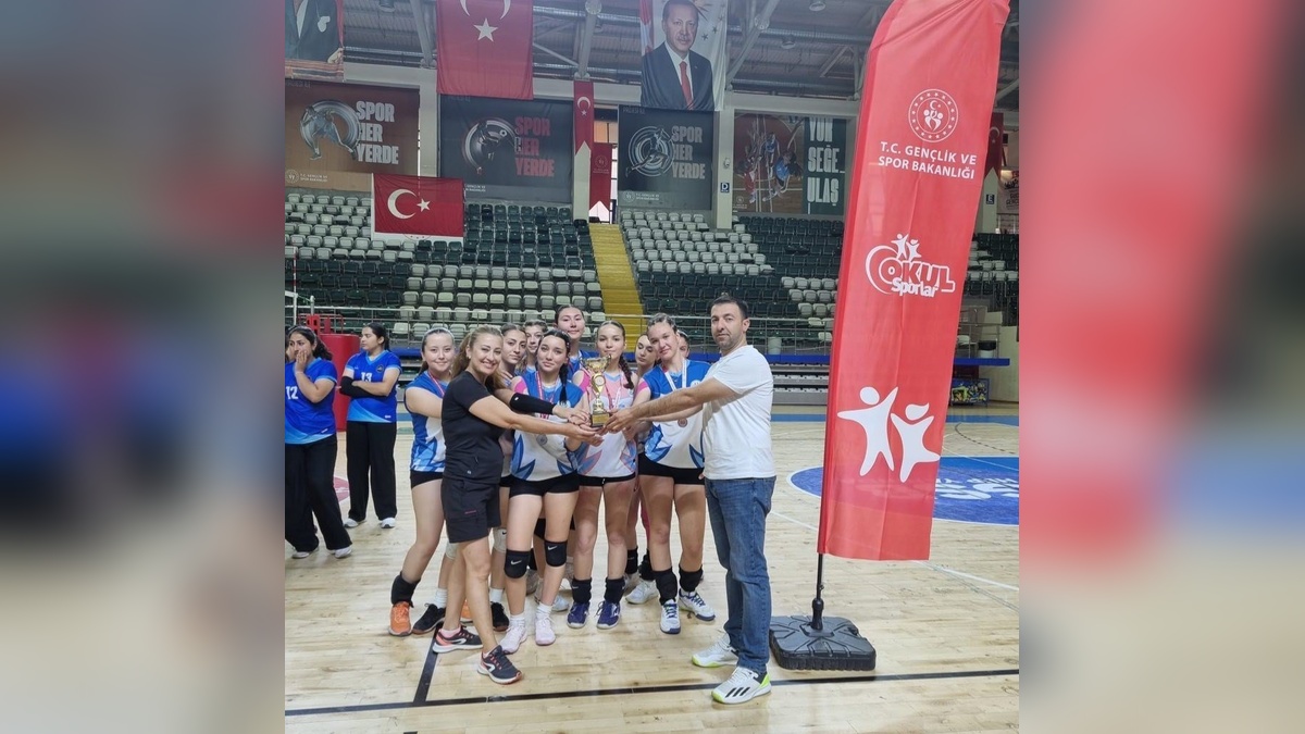 Muğla Genç B Kızlar Voleybol İl Birinciliği sona erdi