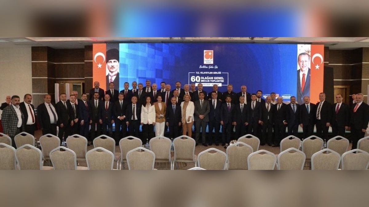 Vali Eldivan, Vilayetler Birliği toplantısına katıldı