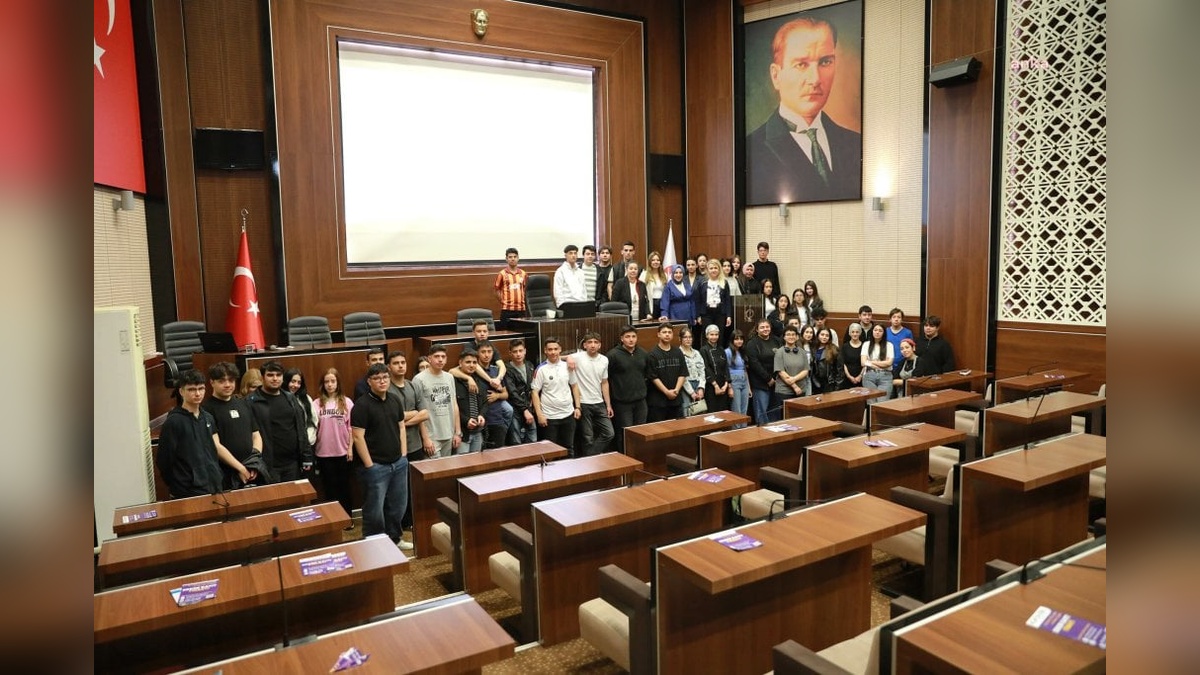 Keçiören Belediyesi'nden YKS öğrencilerine sınav kaygısı eğitimi