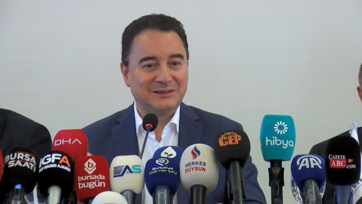 Ali Babacan: Türkiye'de hukuk ve adalet krizi var
