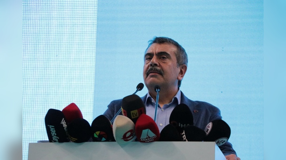 Milli Eğitim Bakanı Tekin: Eğitim öğretim süreçleri artık beceri odaklı olmalı