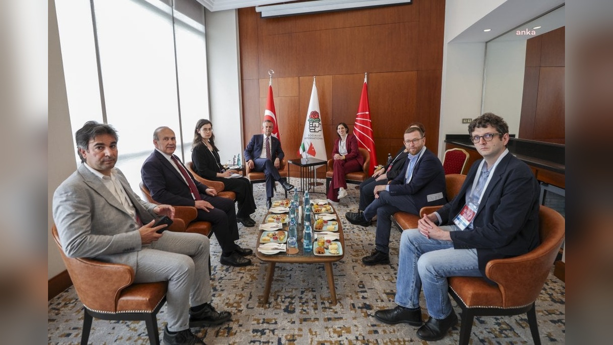 CHP lideri Özel, Sosyalist Enternasyonal toplantıları kapsamında görüşmeler gerçekleştirdi