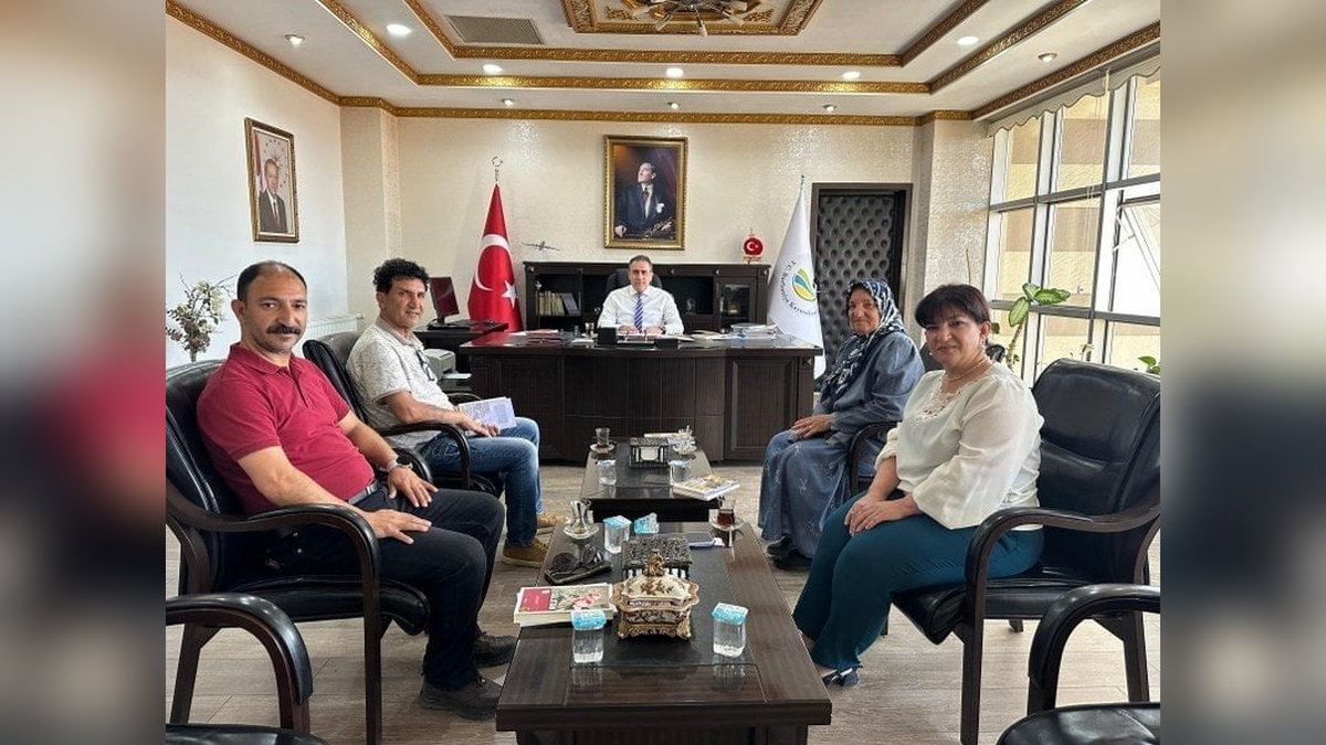 Kaymakam Memiş, şehit ailesini ağırladı