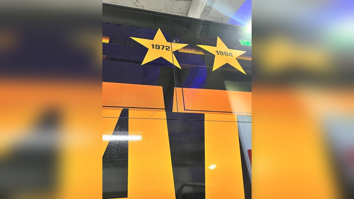 Galatasaray otobüsüne taşlı saldırı: Şampiyonluk kutlamaları gölgelendi