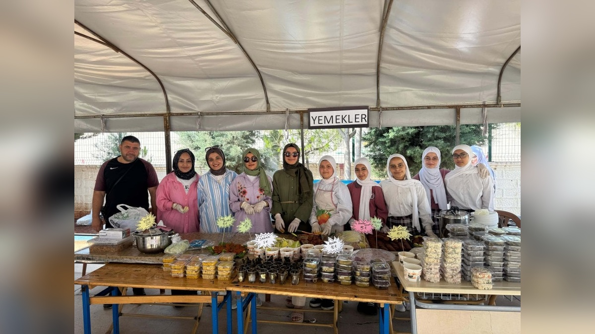 Reyhanlı'da Filistin için kermes düzenlendi