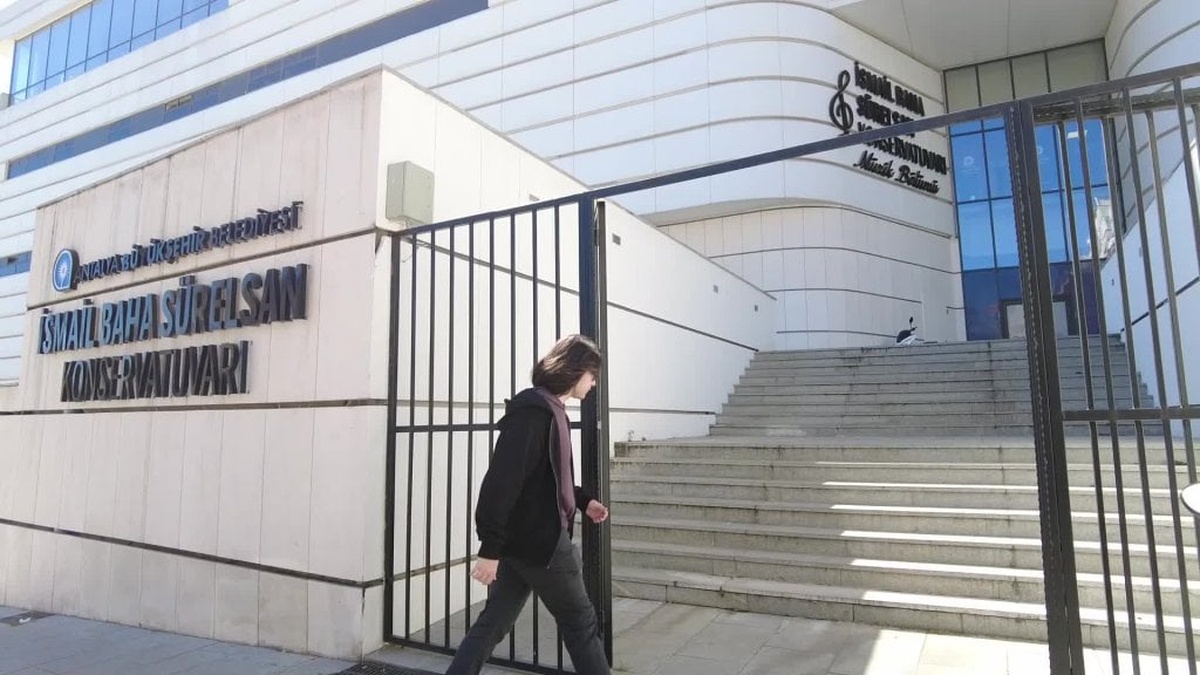 Antalyalı genç piyanist Can Bali, London College of Music’te eğitim hakkı kazandı