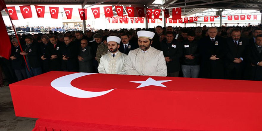 İdlib şehidi Ertürk son yolculuğuna uğurlandı