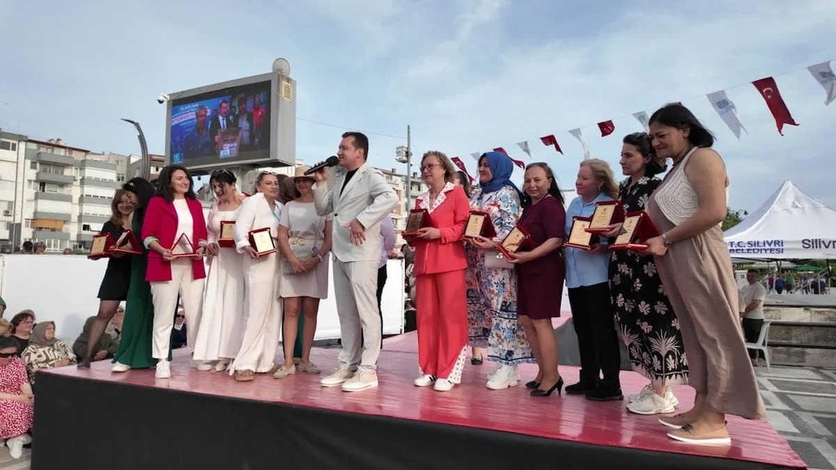 Silivri'de el emeği göz nuru sergisi