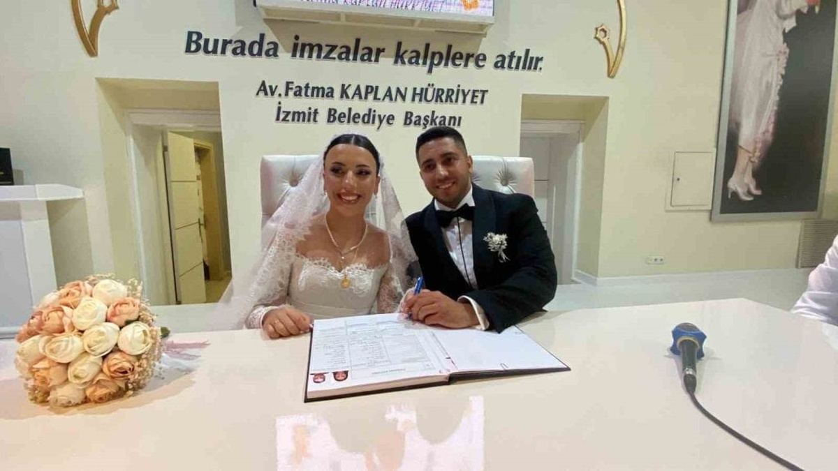 Kocaeli'de özel tarihte nikah yoğunluğu