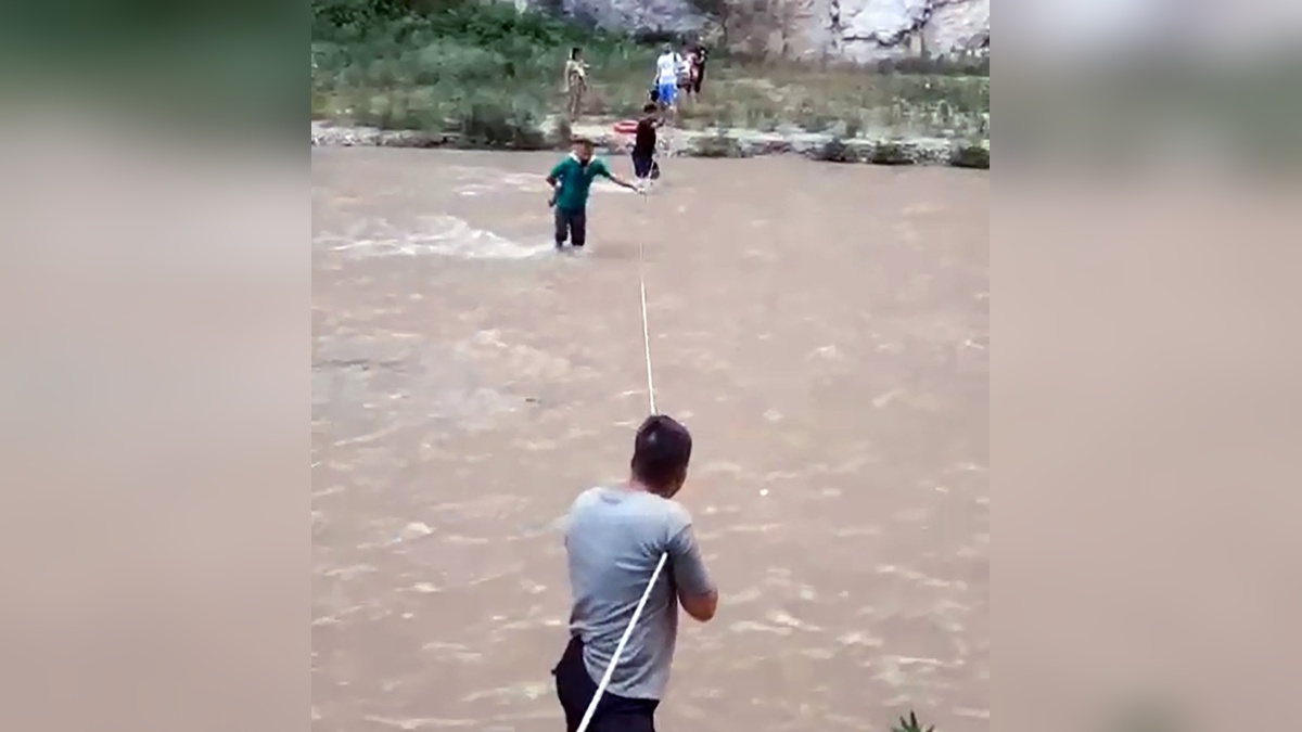 Adana'da 35 kişi Kapıkaya Kanyonu'nda mahsur kaldı