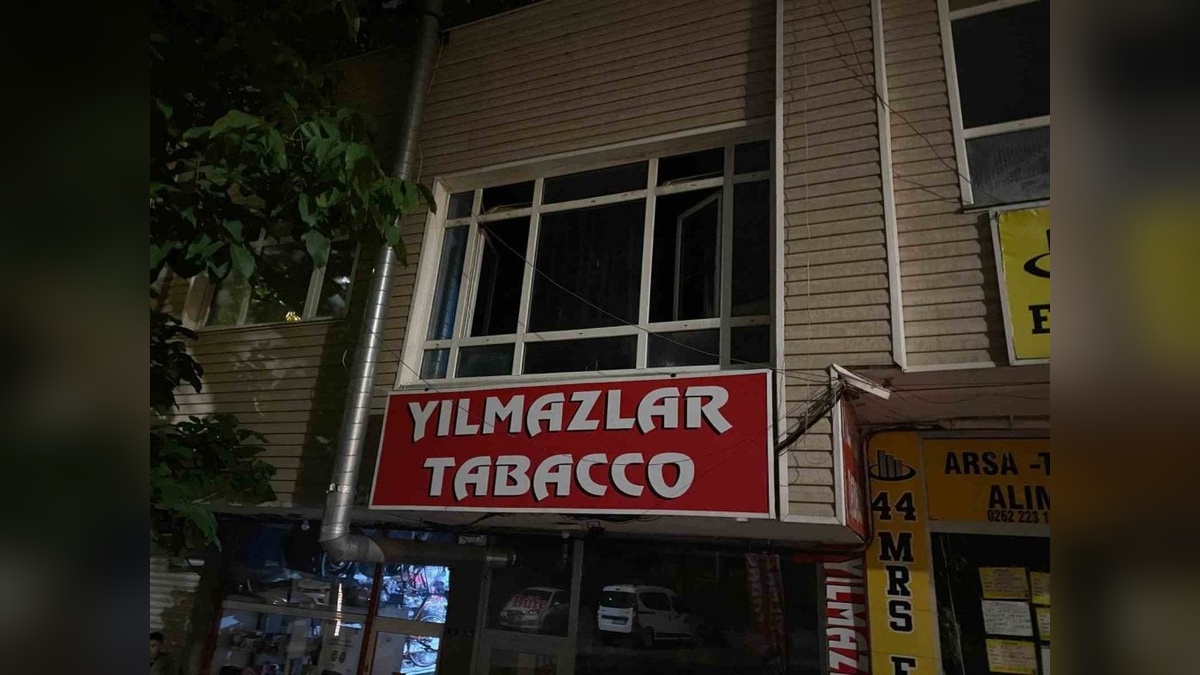 Kocaeli'de iş yerinden düşen adam ağır yaralandı