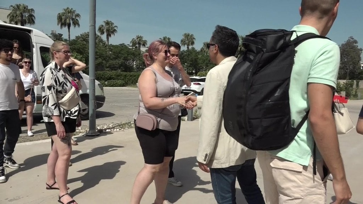 Bornova Belediyesi, Estonyalı gençlik çalışanlarını ağırladı