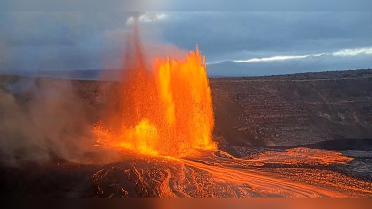 Hawaii'deki Kilauea Yanardağı yeniden lav püskürttü