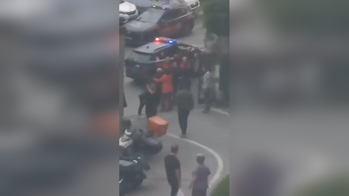 Gaziosmanpaşa'da alacak verecek kavgasında bıçaklı saldırı