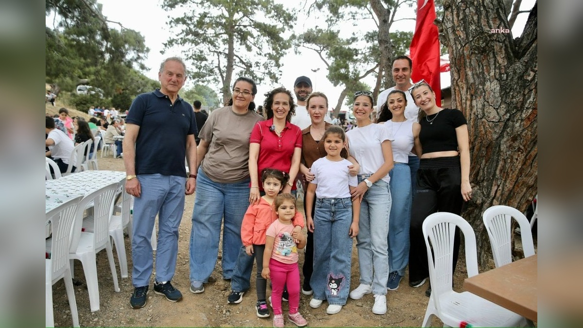 Karşıyaka Belediyesi çalışanları Yamanlar'da piknikte buluştu
