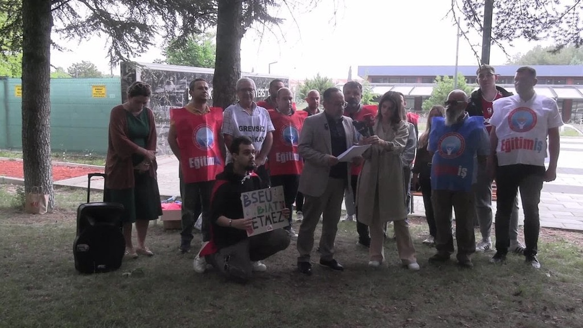 Eğitim-İş'ten üniversiteler raporu: 56 üniversiteye anayasaya aykırı rektör atanması eleştirildi