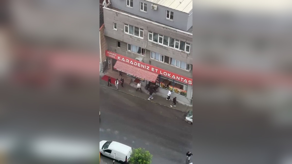 Küçükçekmece'de trafik tartışması cam kırma olayına dönüştü