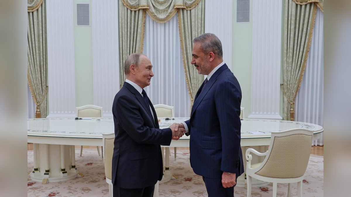 Dışişleri Bakanı Fidan, Putin ile görüştü