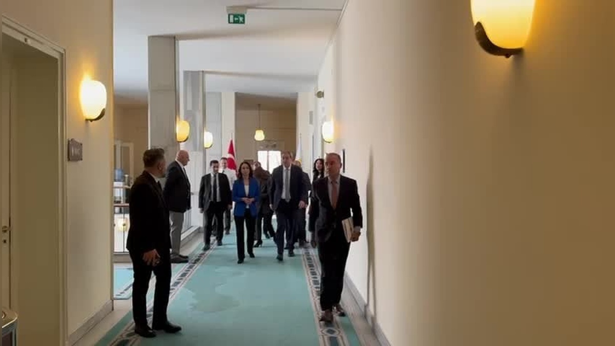 DEM Parti heyeti, MHP Genel Başkanı Bahçeli'yi ziyaret etti