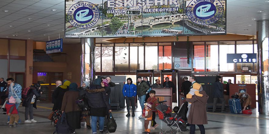 Eskişehir otogarında yoğunluk