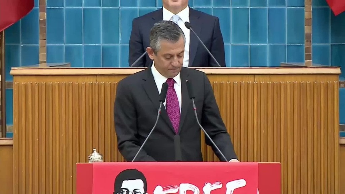 CHP lideri Özel'den Erdoğan'a ahtapot yanıtı: 'Aranan ahtapot bulundu'