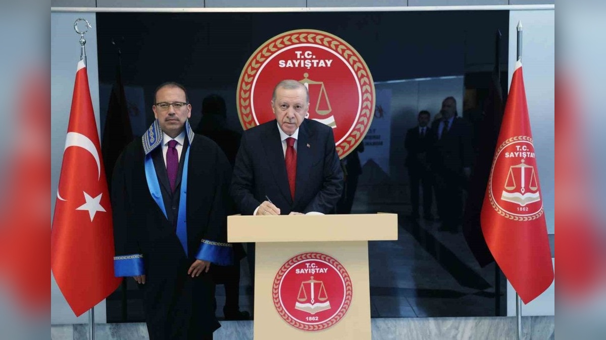 Cumhurbaşkanı Erdoğan: Son dönemdeki tahkikatları olumlu karşılıyoruz