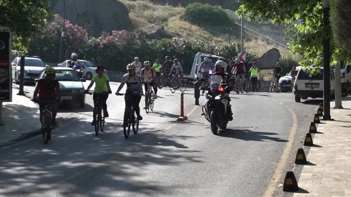 Manisa Büyükşehir Belediyesi'nden Manisa Tarzanı anısına bisiklet turu