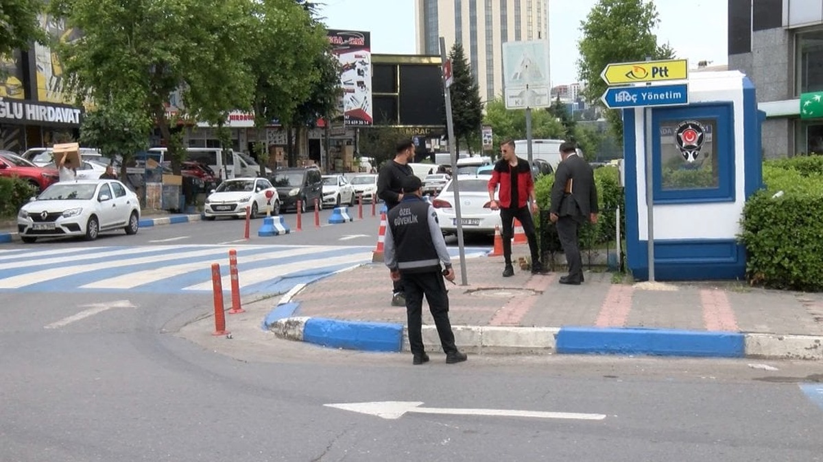 İstoç'ta 4 milyon liralık gasp: 3 şüpheli yakalandı