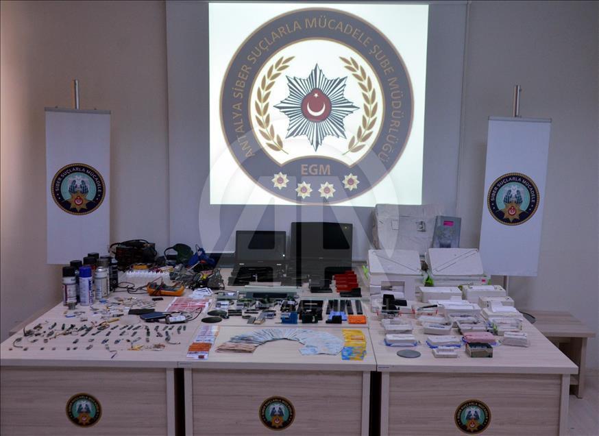 Kredi kartı dolandırıcılığı operasyonu