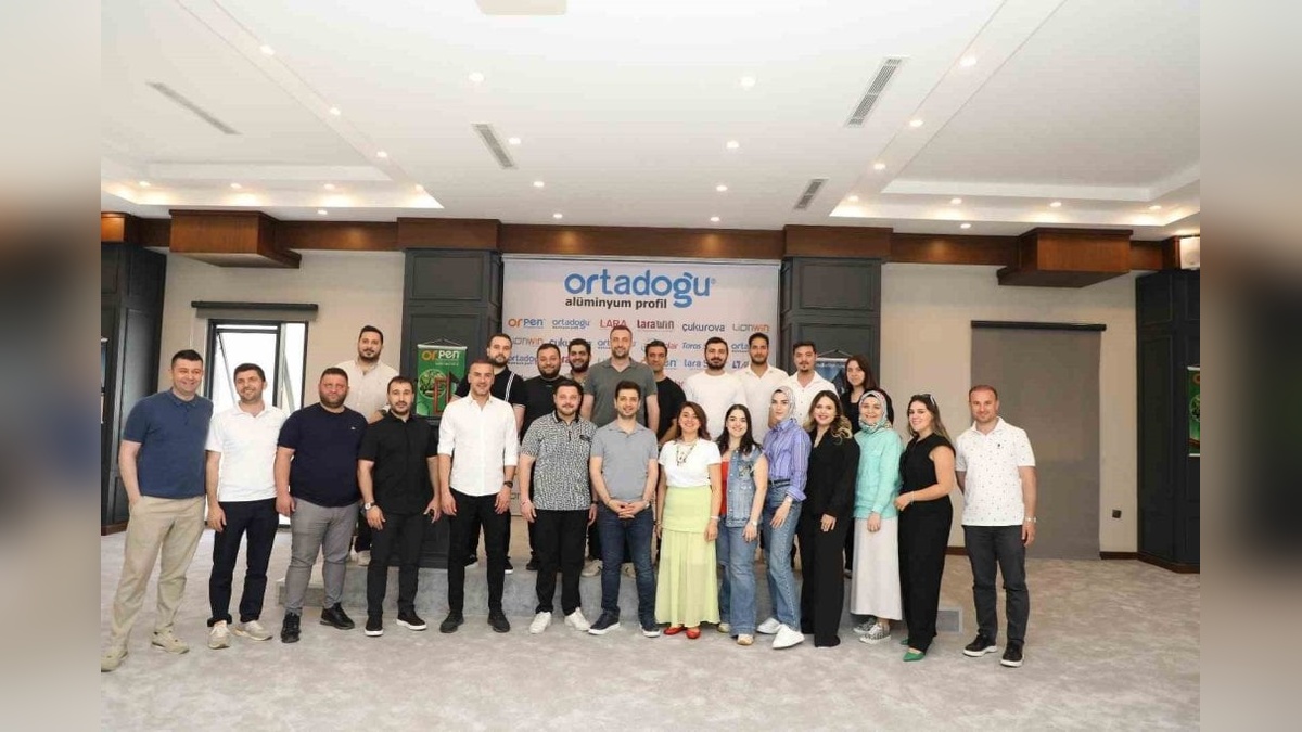 AOSB Genç Sanayiciler Platformu'nda 'Değerler Rotanızdır' temalı etkinlik