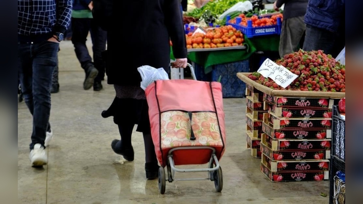 Ekonomik güven endeksi Mayıs'ta 96,7 oldu