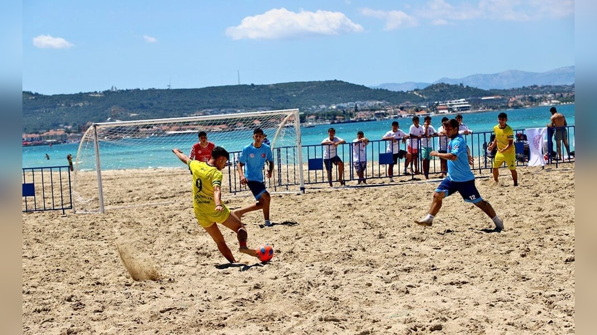 Çeşme'de 18. Yarımada Spor Oyunları'nda heyecan dorukta