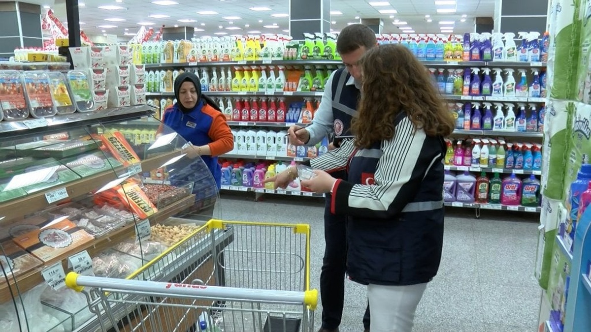 Ankara'da Kurban Bayramı öncesi market denetimleri