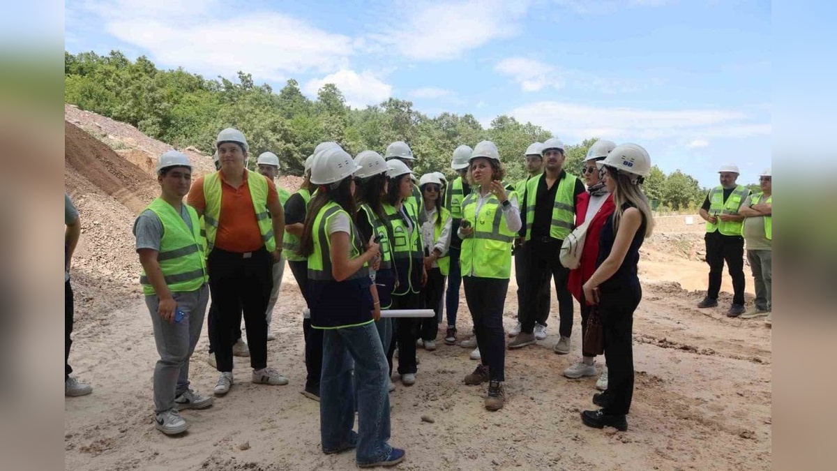 Kocaeli Büyükşehir Belediyesi'nin taş kırma tesisi, genç mühendisleri ağırladı