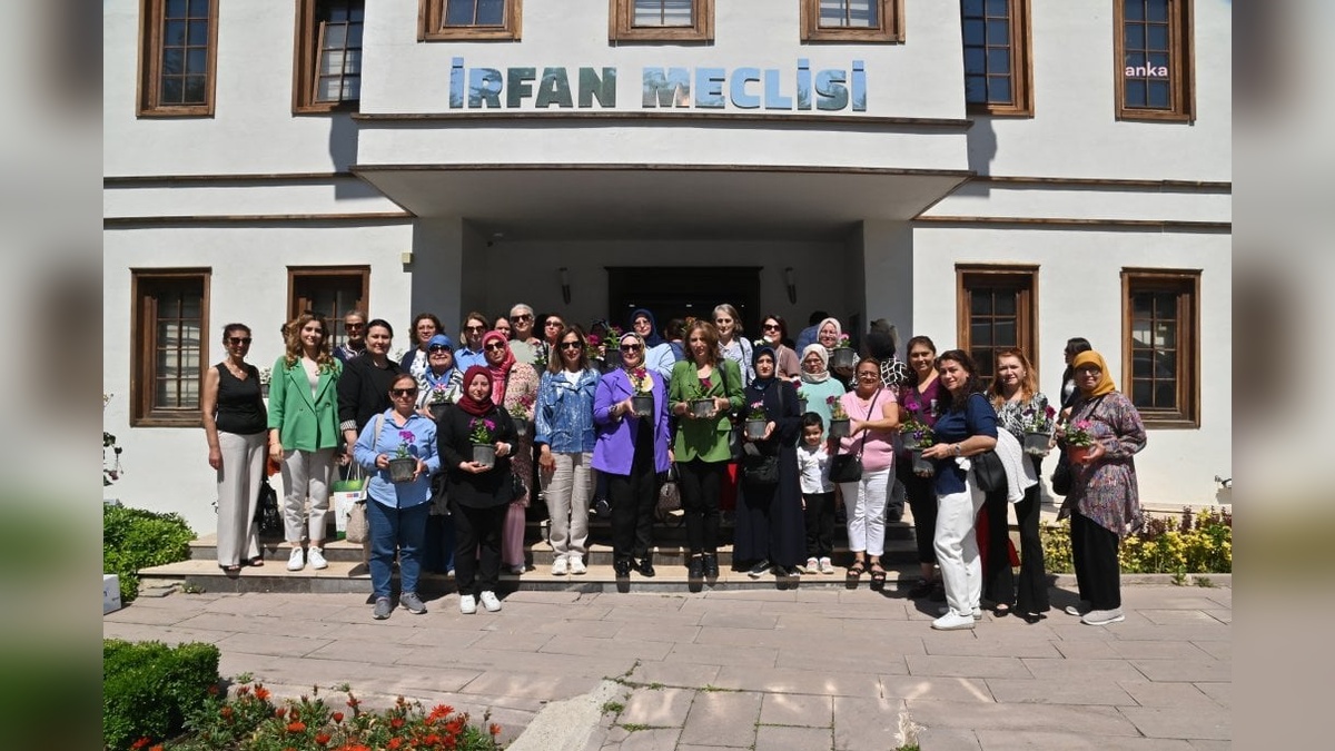Manisa'da sıfır atık ve temiz çevre söyleşisi düzenlendi