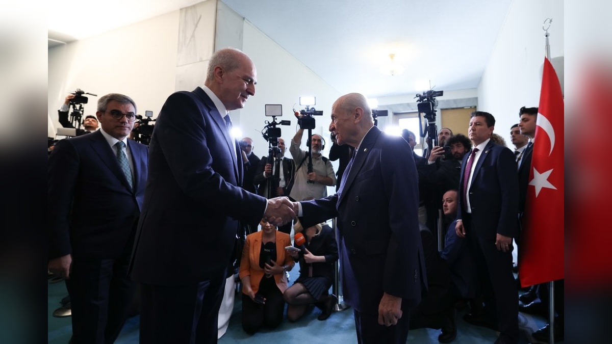 TBMM Başkanı Kurtulmuş, MHP lideri Bahçeli'yi ziyaret etti: "Terörsüz Türkiye sürecinde TBMM'ye görev düşüyor"