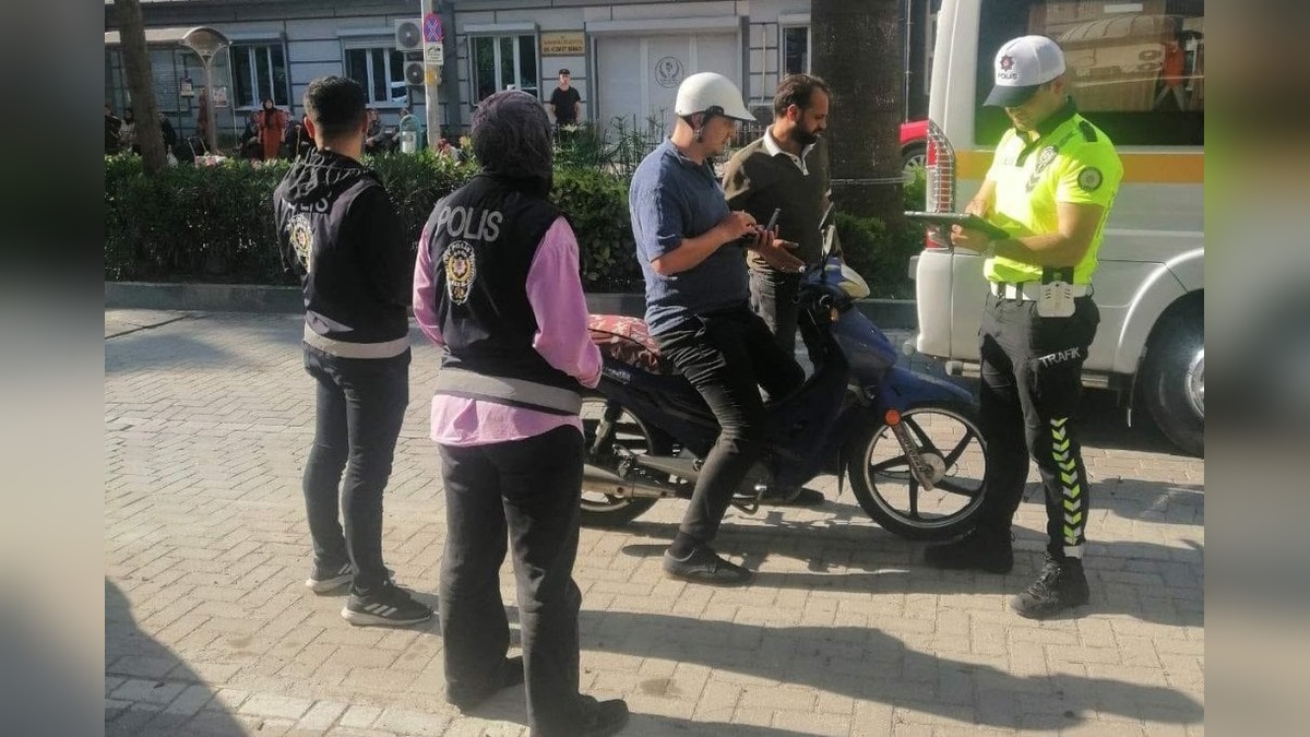 Manisa'da motosiklet denetimlerinde 399 araca ceza kesildi