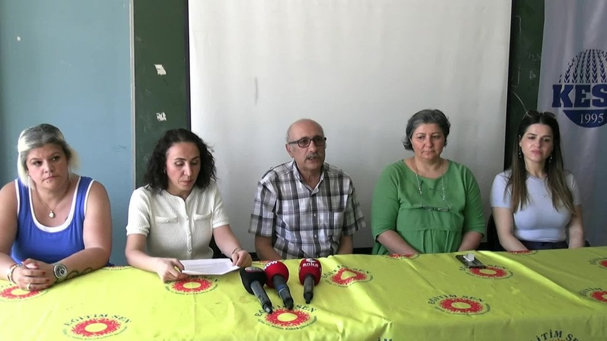 Anne-Baba Dayanışma Ağı'ndan 30 Mayıs çağrısı: Çocuklarımızın özgürlüğü için ses olalım